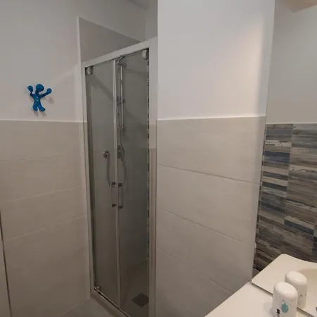 Piazza Buccelli A 10 Mt Dal Mare *