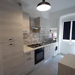 Piazza Buccelli A 10 Mt Dal Mare Apartment Varazze